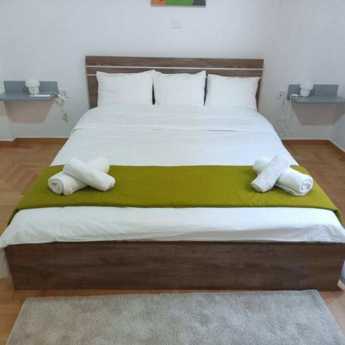 אתונה Gaya Apartments מראה חיצוני תמונה